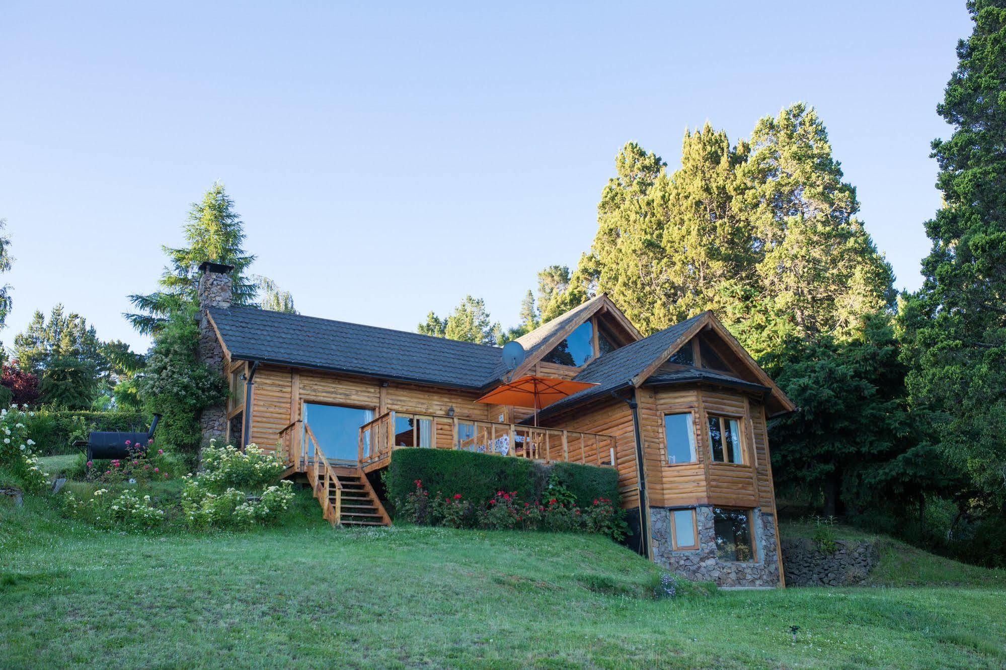 Cocos Cura Casas De Montana Villa San Carlos de Bariloche Exterior photo